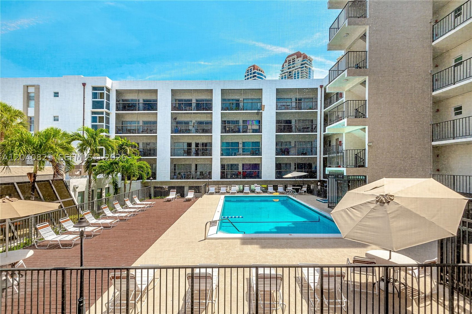 Real estate property located at 201 178th Dr #215, Miami-dade, Le Cartier Condo, Sunny Isles Beach, FL