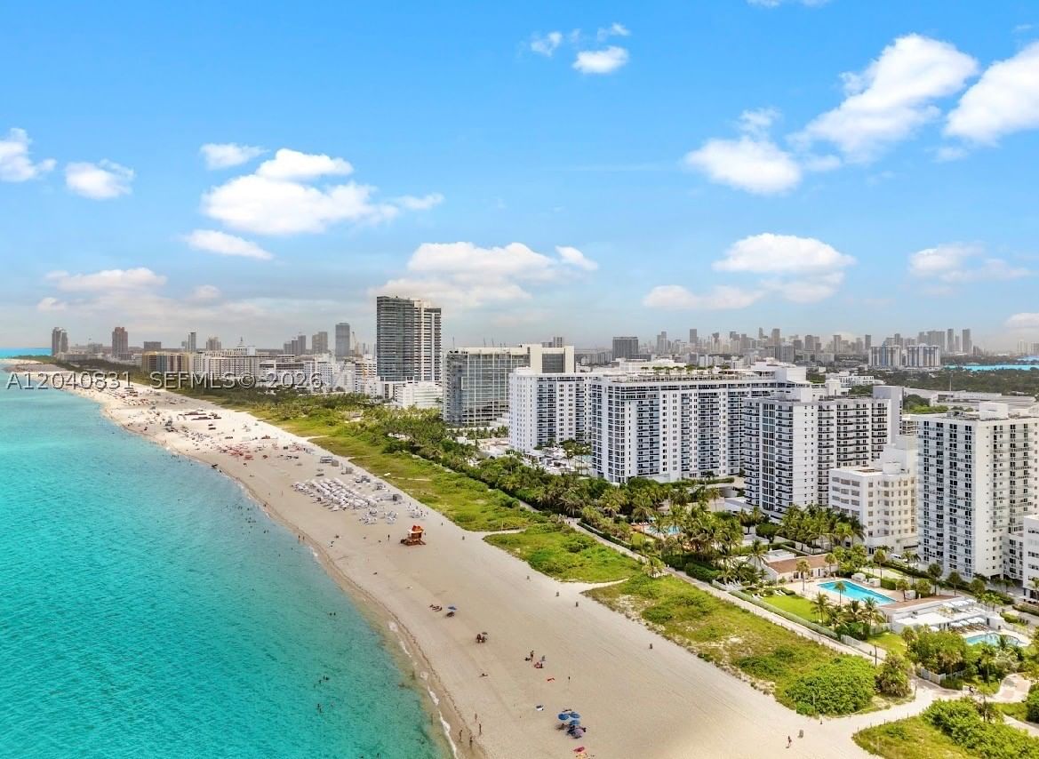 Real estate property located at 2457 Collins Ave #1603, Miami-dade, The Royal Club Condo, Miami Beach, FL