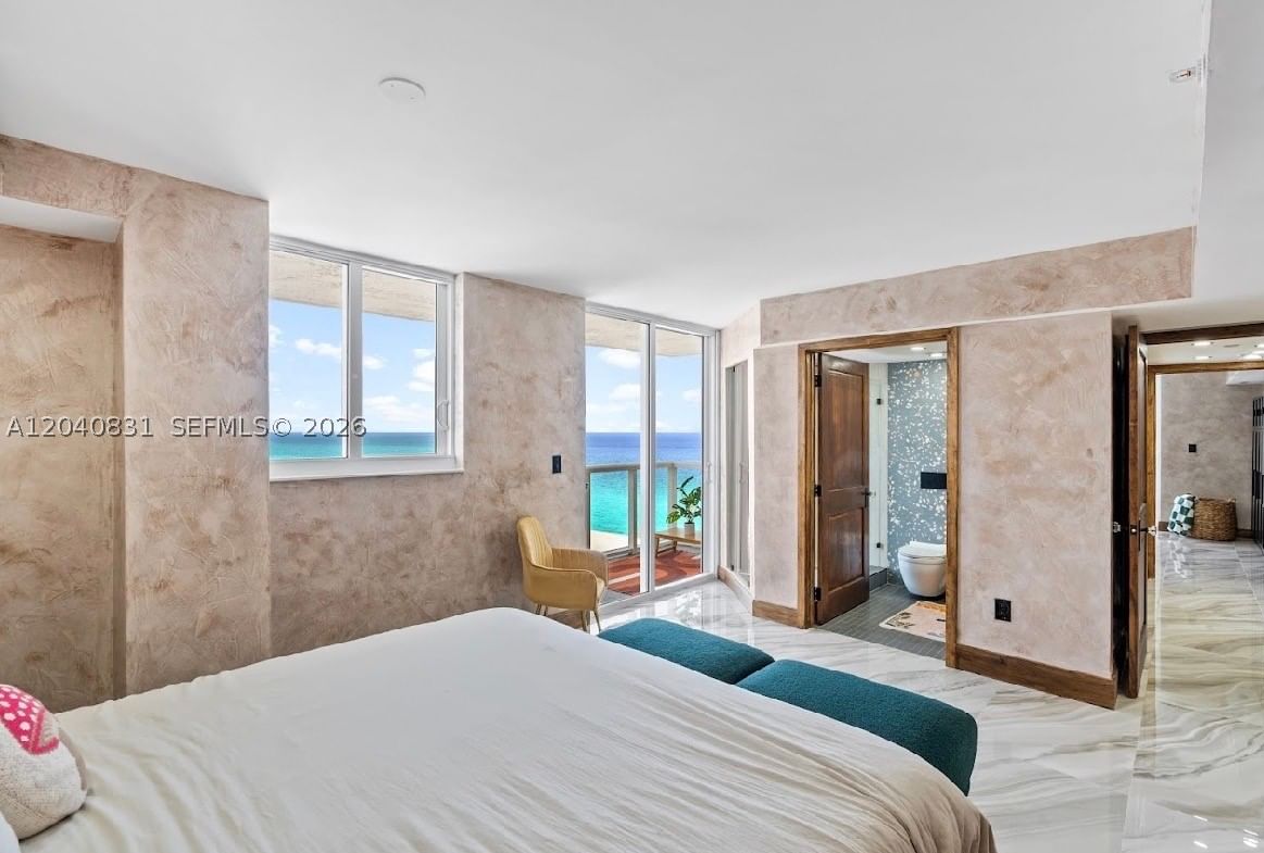 Real estate property located at 2457 Collins Ave #1603, Miami-dade, The Royal Club Condo, Miami Beach, FL