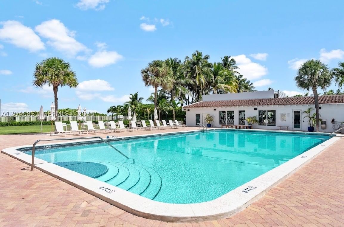Real estate property located at 2457 Collins Ave #1603, Miami-dade, The Royal Club Condo, Miami Beach, FL