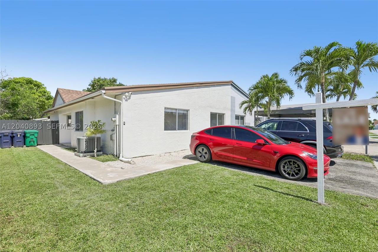 Real estate property located at 9709 146th Ct, Miami-dade, Lormar I, Miami, FL