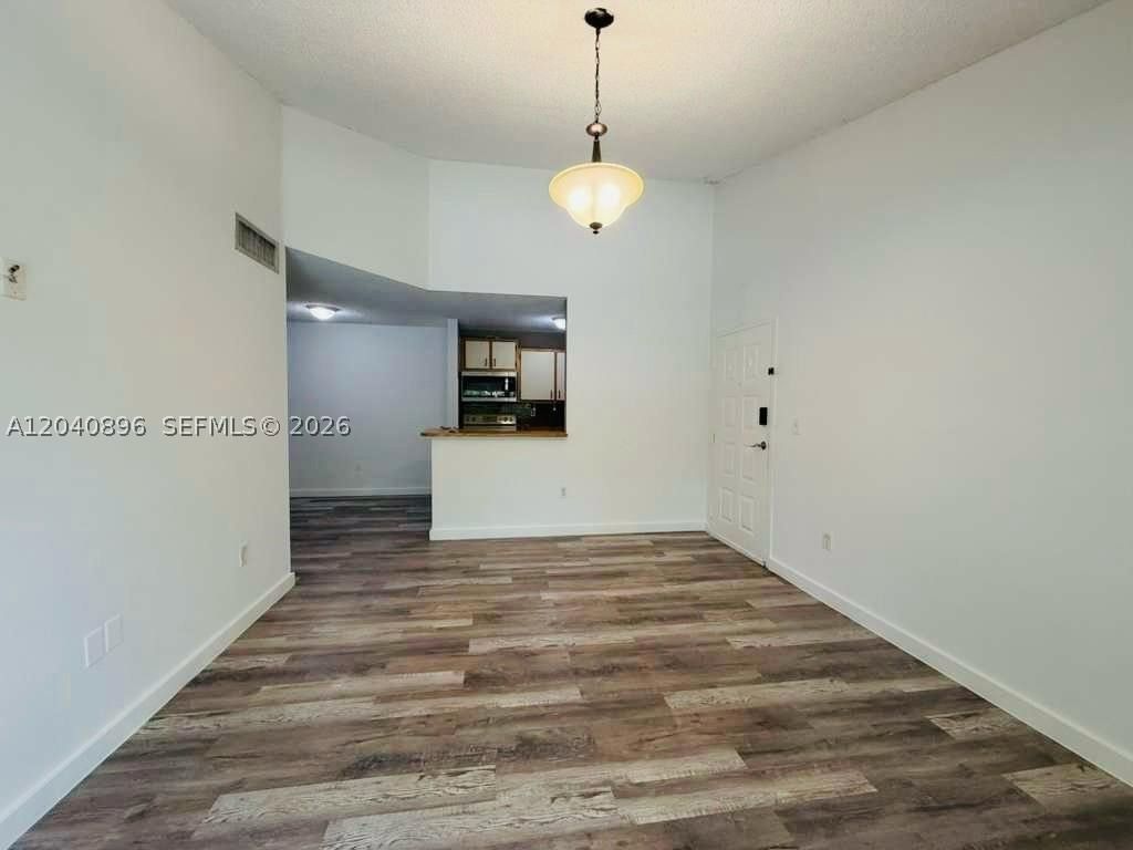 Real estate property located at 15530 80th St C-306, Miami-dade, The Courts At Kendall Con, Miami, FL