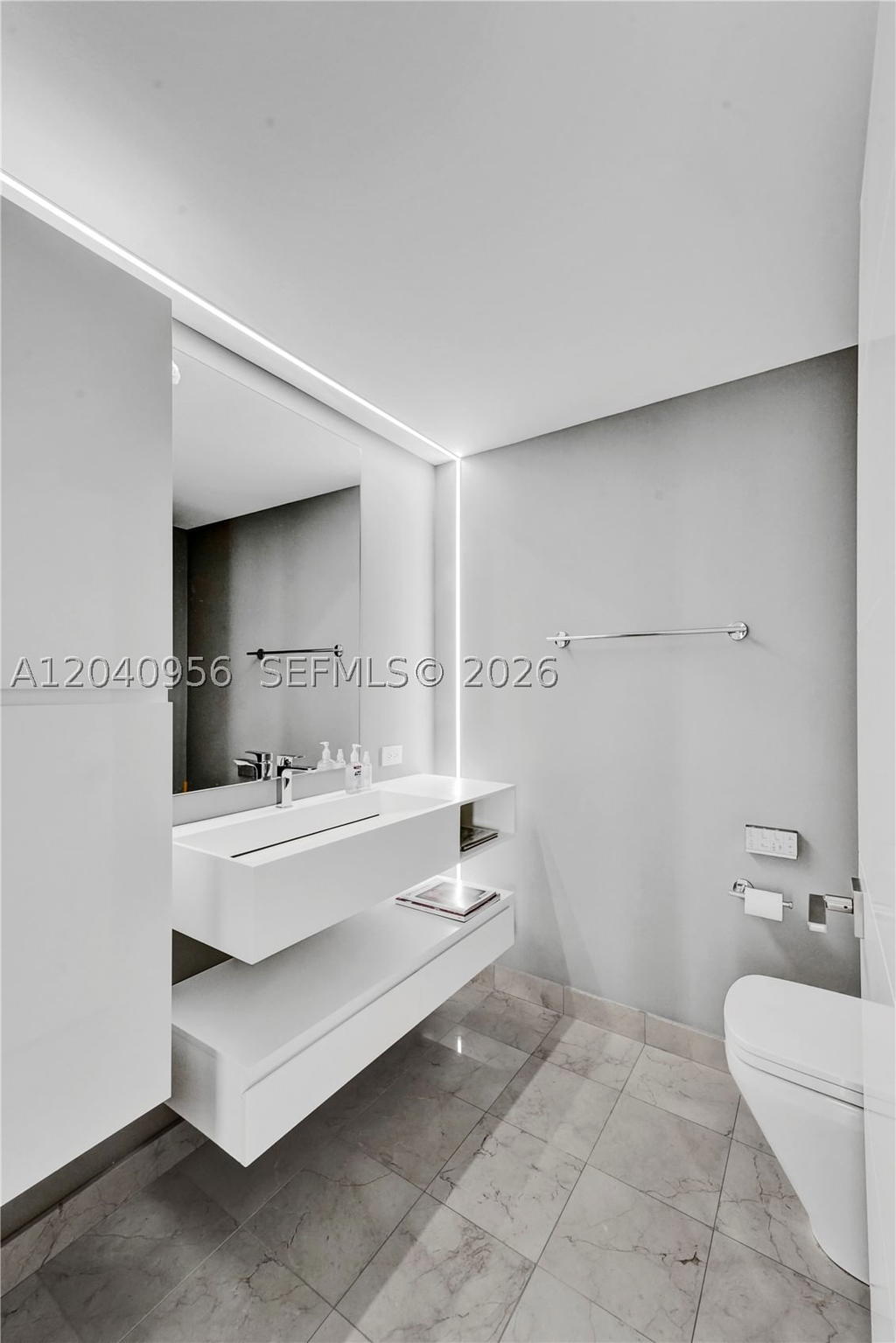 Real estate property located at 6365 Collins Ave #2407, Miami-dade, Akoya Condo, Miami Beach, FL