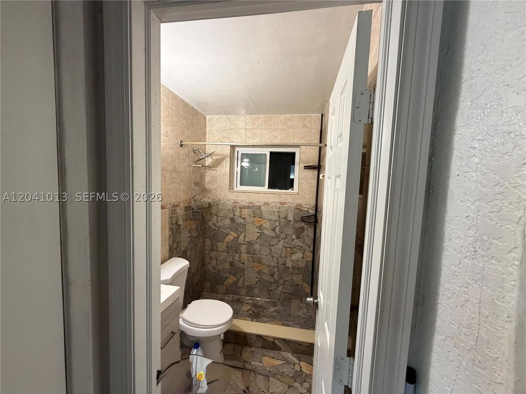 Real estate property located at 2300 43rd Ave, Broward, Broadview Park Sec 4, Fort Lauderdale, FL