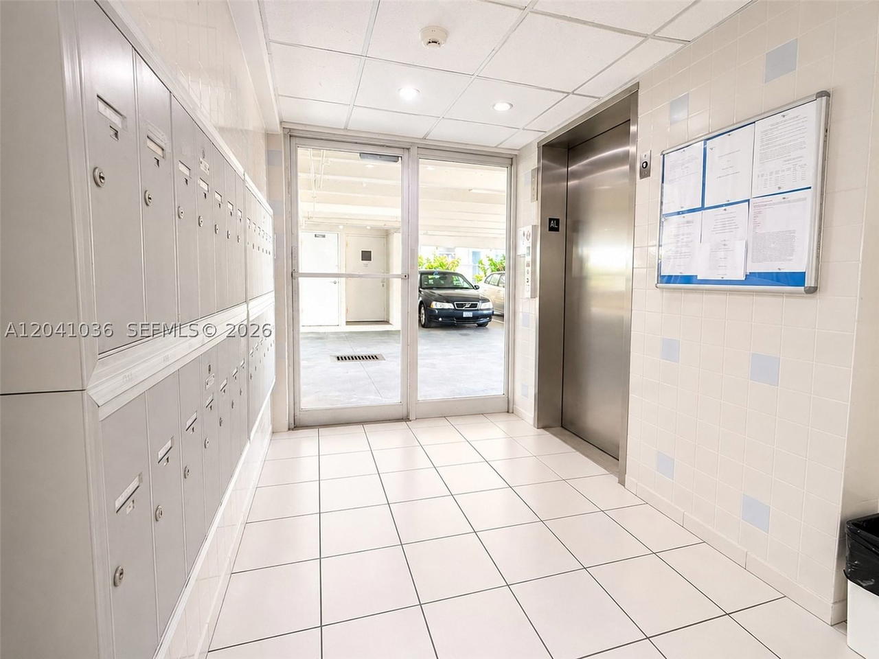Real estate property located at 8024 Tatum Waterway Dr #2B, Miami-dade, Creek Towers & Yacht Club, Miami Beach, FL
