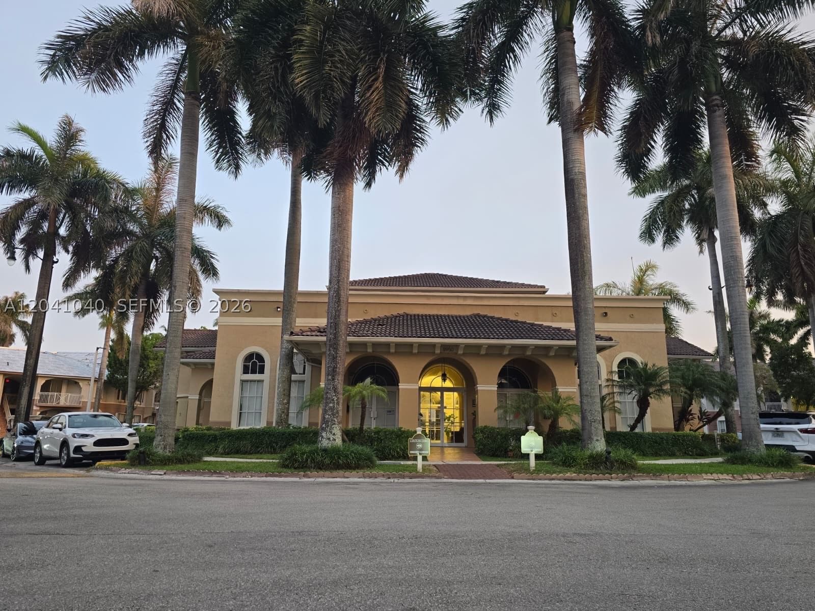 Real estate property located at 8936 Flagler St #204, Miami-dade, Century Park Condo No 2, Miami, FL