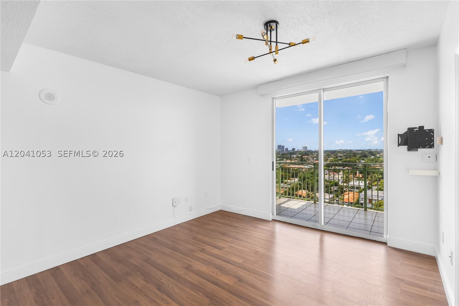 Real estate property located at 3500 Coral Way PH 109 / 1509, Miami-dade, Coral Plaza Of Miami Cond, Miami, FL