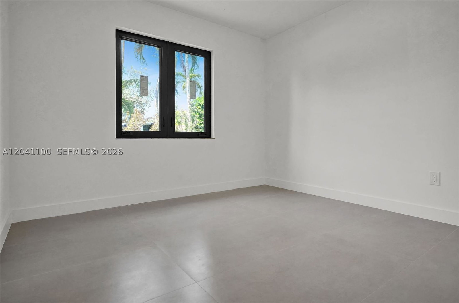 Real estate property located at 211 Washington Dr, Miami-dade, Golden Gate, Coral Gables, FL