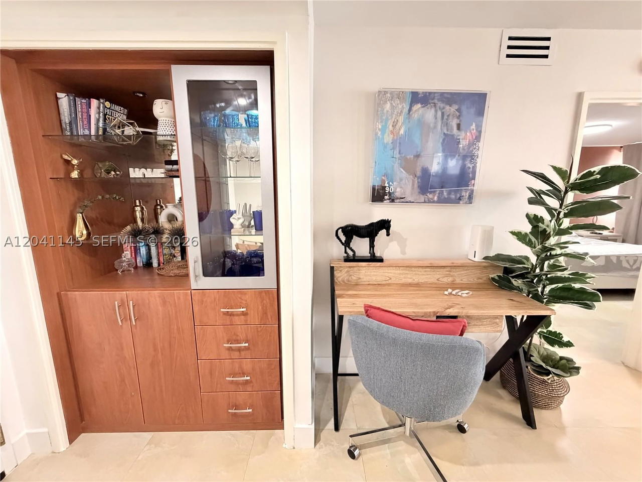 Real estate property located at 5225 Collins Ave #914, Miami-dade, The Alexander Condo, Miami Beach, FL