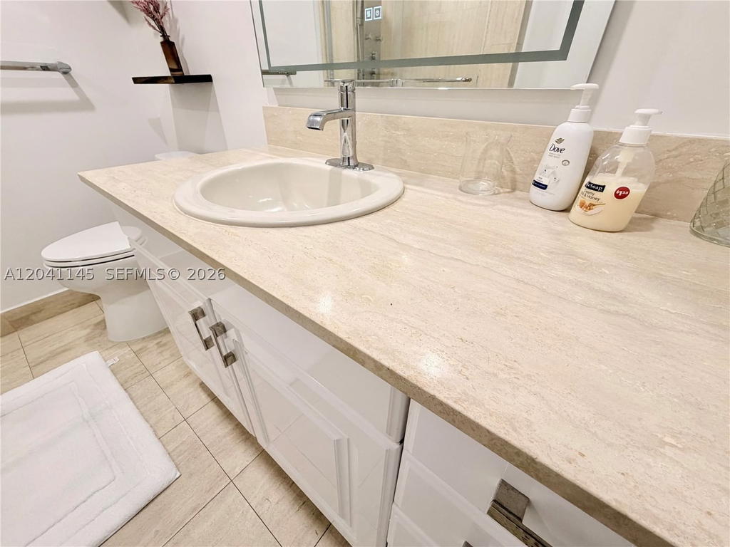 Real estate property located at 5225 Collins Ave #914, Miami-dade, The Alexander Condo, Miami Beach, FL