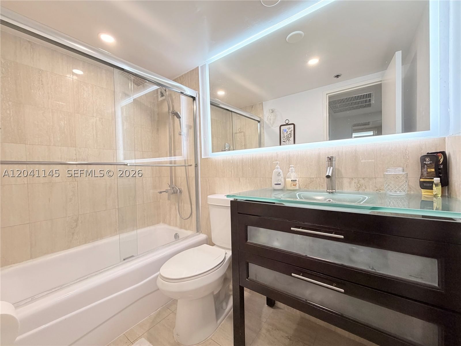 Real estate property located at 5225 Collins Ave #914, Miami-dade, The Alexander Condo, Miami Beach, FL