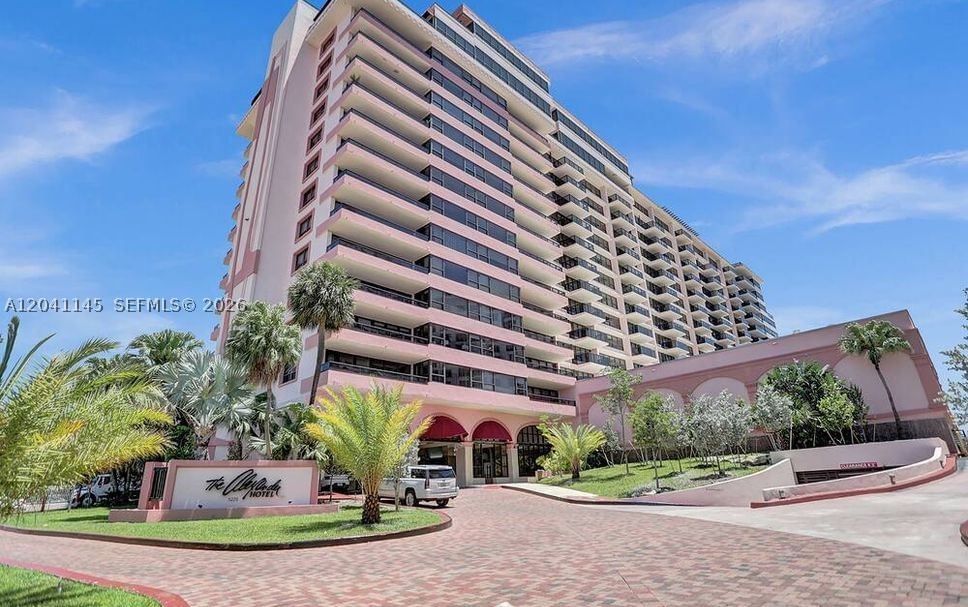 Real estate property located at 5225 Collins Ave #914, Miami-dade, The Alexander Condo, Miami Beach, FL