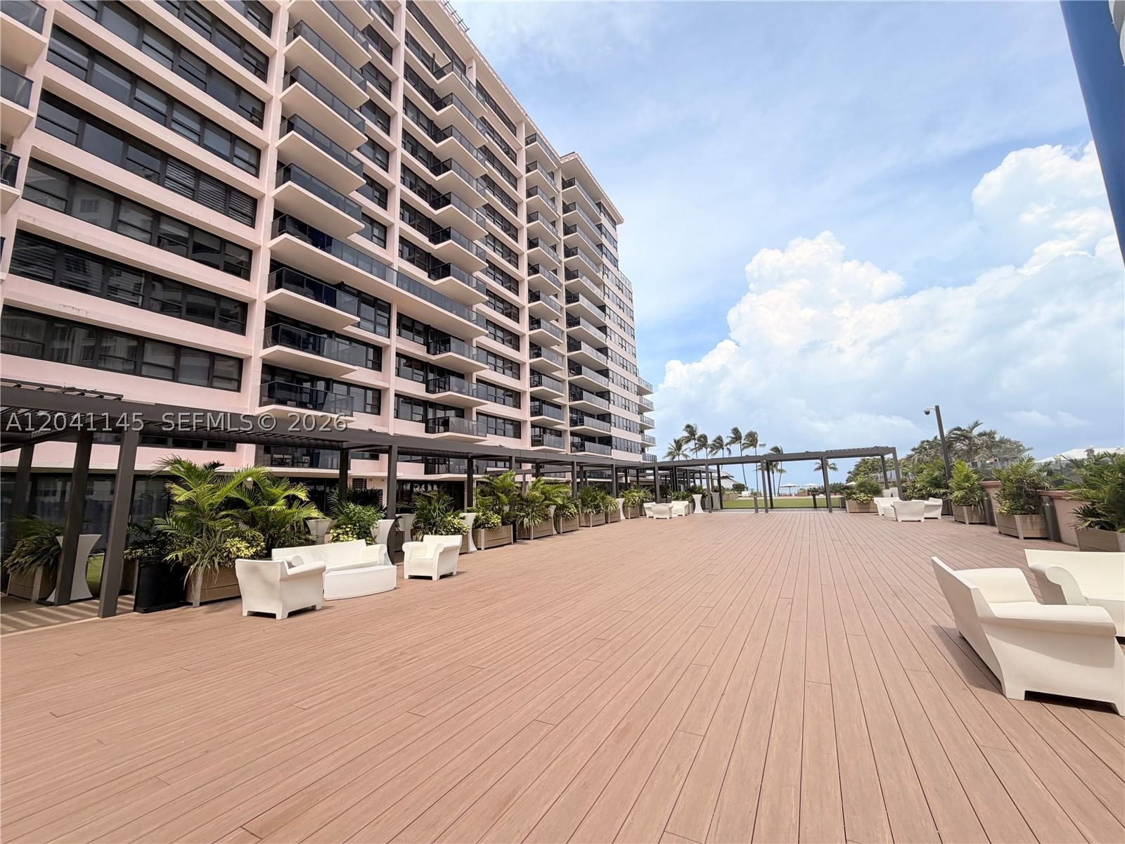 Real estate property located at 5225 Collins Ave #914, Miami-dade, The Alexander Condo, Miami Beach, FL