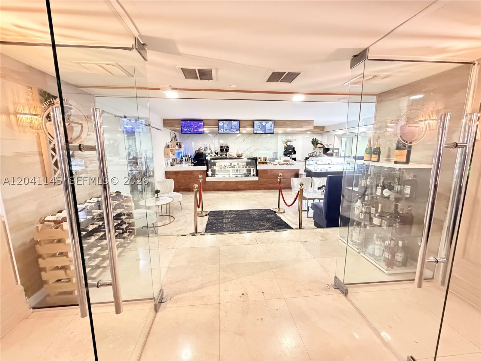 Real estate property located at 5225 Collins Ave #914, Miami-dade, The Alexander Condo, Miami Beach, FL