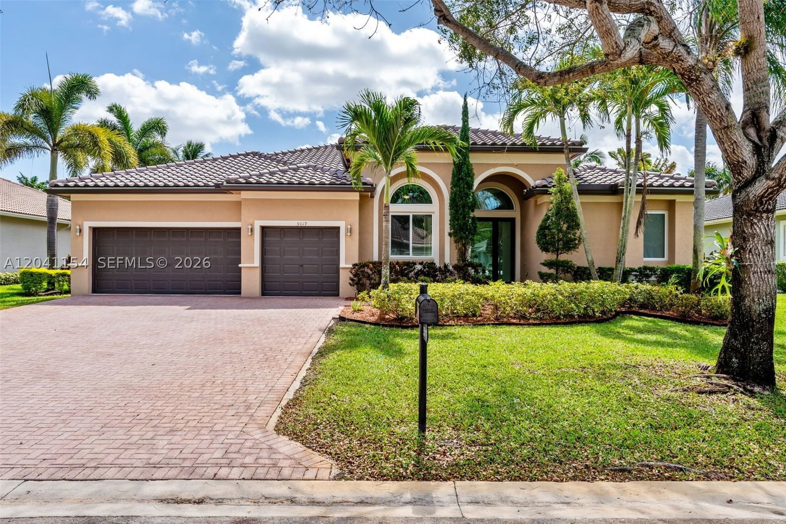 Real estate property located at 5019 113 Avenue, Broward, Kensington, Coral Springs, FL