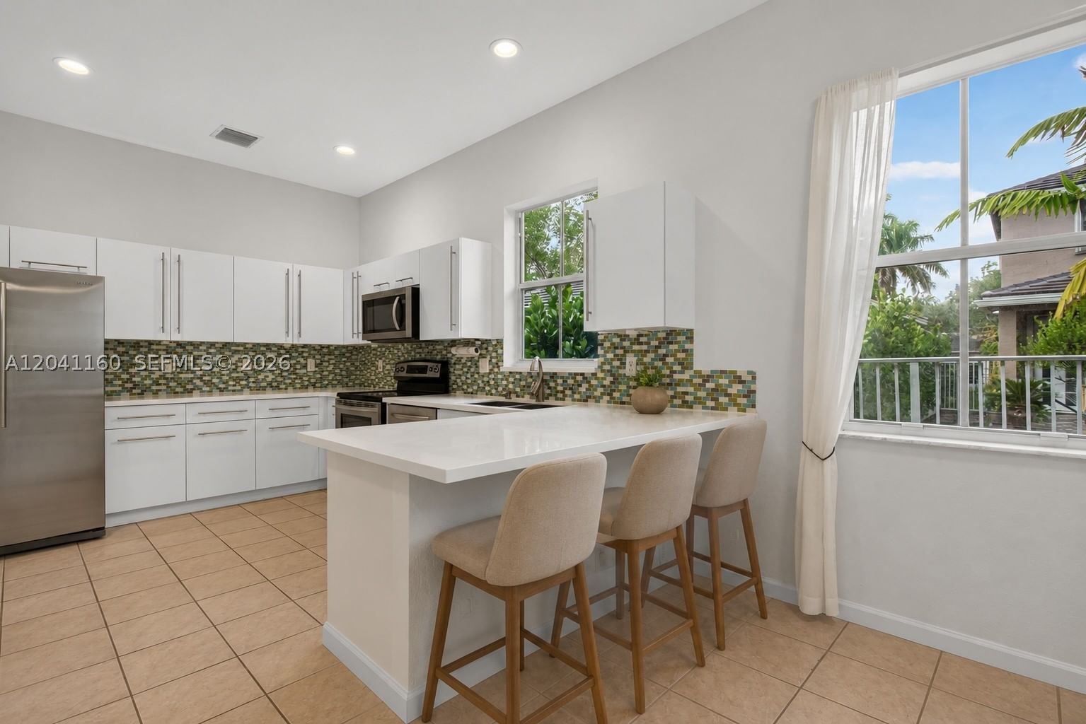 Real estate property located at 786 Nandina Dr, Broward, Sector 2-parcels 12 13 14, Weston, FL