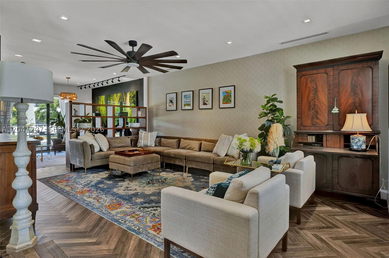 Real estate property located at 16416 32nd Ave, Miami-dade, Eastern Shores, North Miami Beach, FL