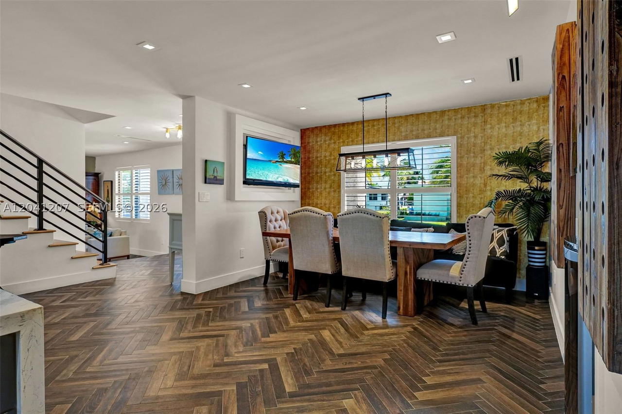 Real estate property located at 16416 32nd Ave, Miami-dade, Eastern Shores, North Miami Beach, FL