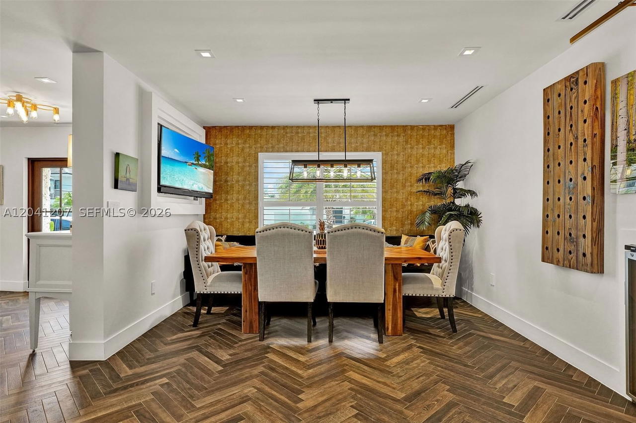 Real estate property located at 16416 32nd Ave, Miami-dade, Eastern Shores, North Miami Beach, FL