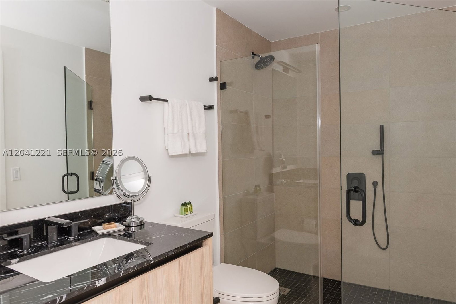Real estate property located at 225 Miami Ave #1804, Miami-dade, District 225, Miami, FL
