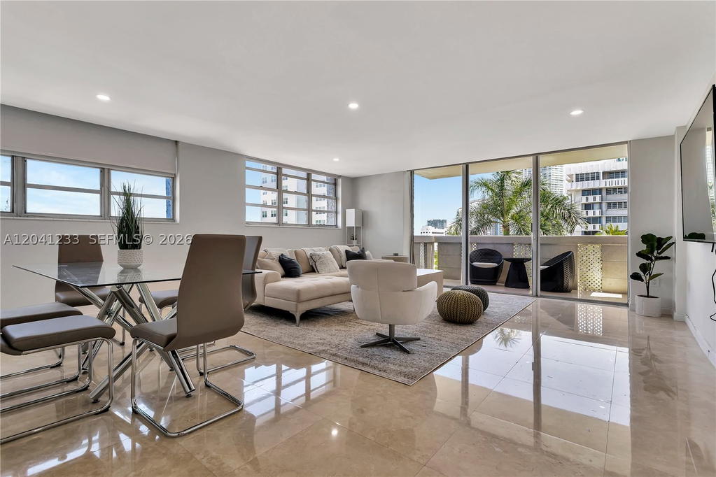 Real estate property located at 800 West Ave #635, Miami-dade, South Bay Club Condo, Miami Beach, FL