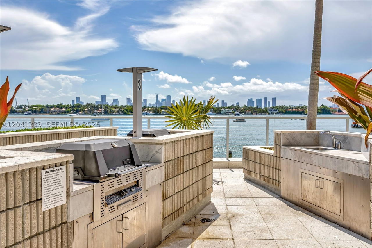 Real estate property located at 800 West Ave #635, Miami-dade, South Bay Club Condo, Miami Beach, FL