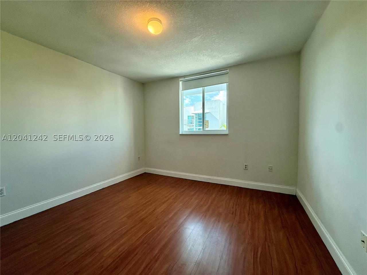 Real estate property located at 7800 Collins Ave #407, Miami-dade, Rond Point Condo, Miami Beach, FL