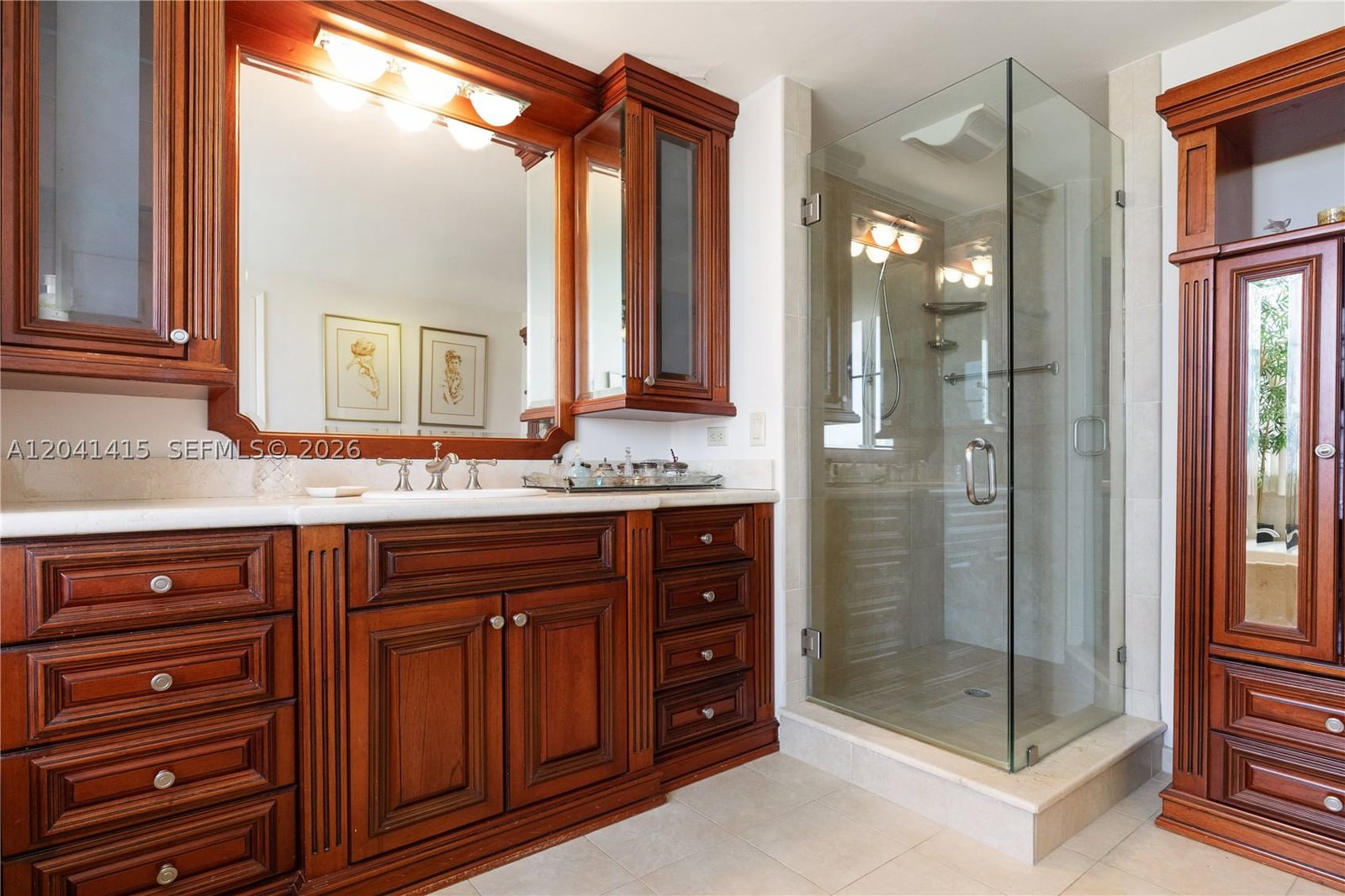 Real estate property located at 1581 Brickell Ave #903, Miami-dade, Villa Regina Condo, Miami, FL