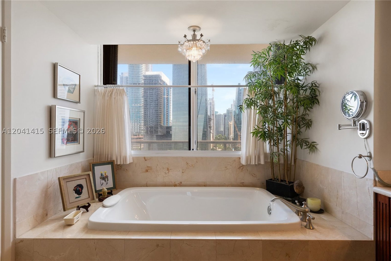 Real estate property located at 1581 Brickell Ave #903, Miami-dade, Villa Regina Condo, Miami, FL