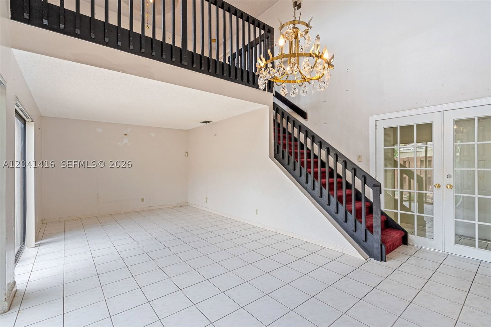 Real estate property located at 6233 170th Ter, Miami-dade, Villa Homes At The Moors, Miami, FL