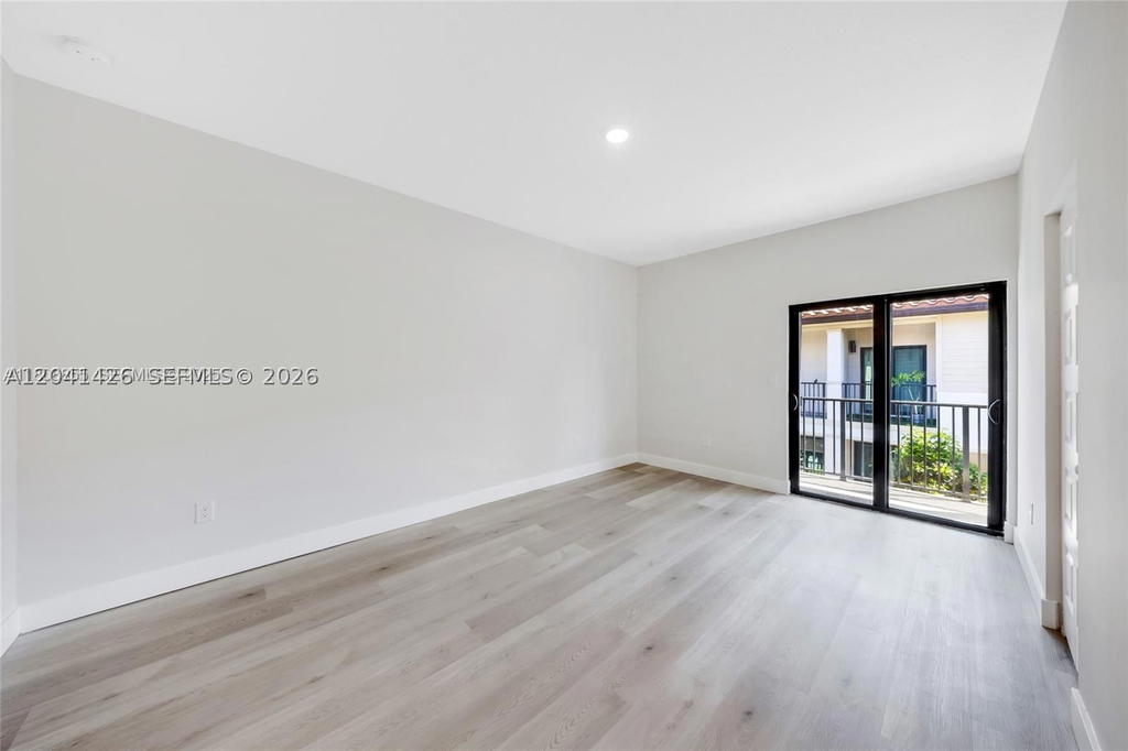 Real estate property located at 4856 83rd Pkwy, Miami-dade, Downtown Doral South Phas, Doral, FL