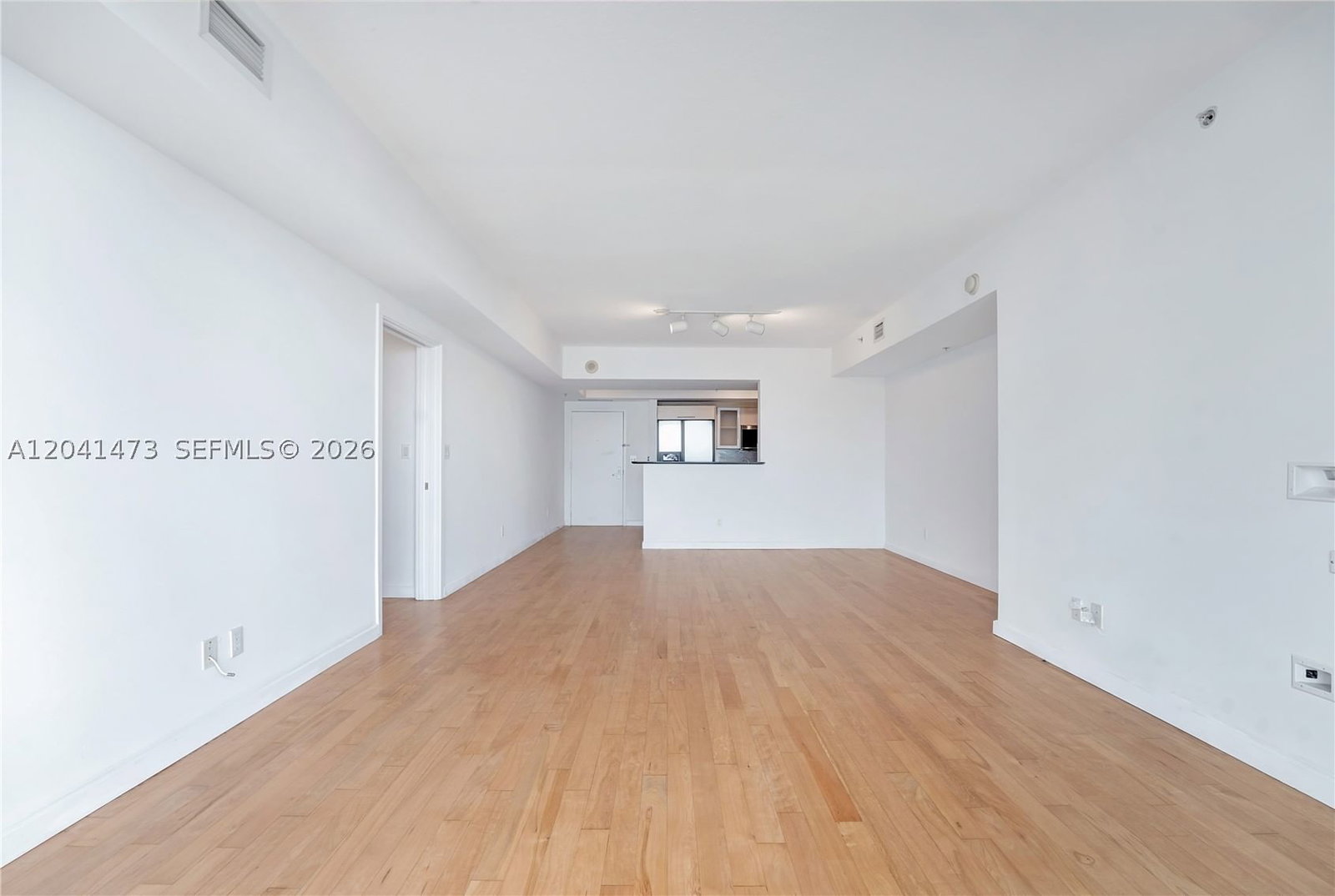 Real estate property located at 325 Biscayne Blvd #3921, Miami-dade, One Miami West Condo, Miami, FL