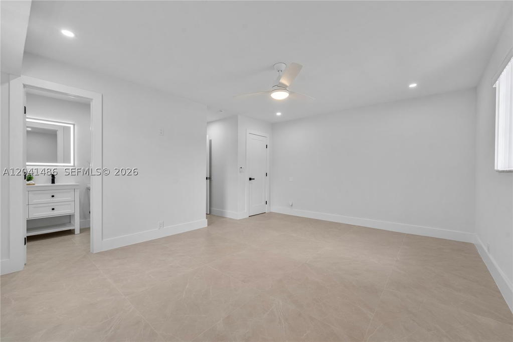 Real estate property located at 12370 190th Ter, Miami-dade, So Miami Heights Addn E, Miami, FL