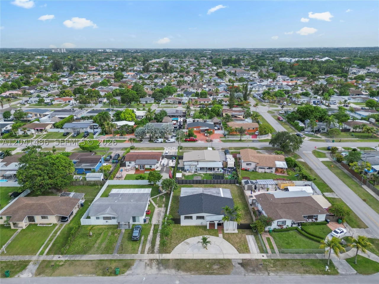 Real estate property located at 12370 190th Ter, Miami-dade, So Miami Heights Addn E, Miami, FL