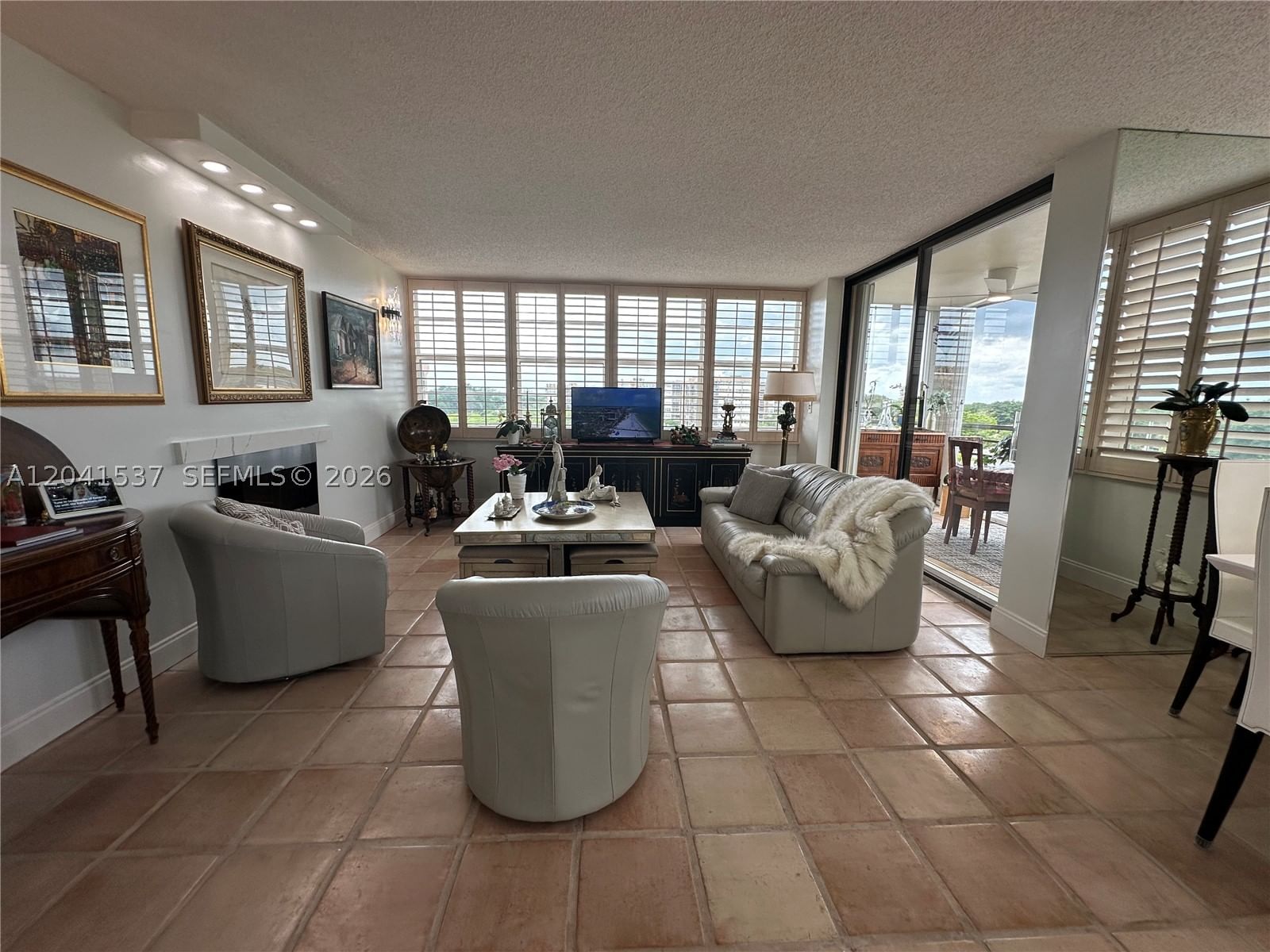 Real estate property located at 1200 Saint Charles Pl #618, Broward, Park Place Condominium No, Pembroke Pines, FL
