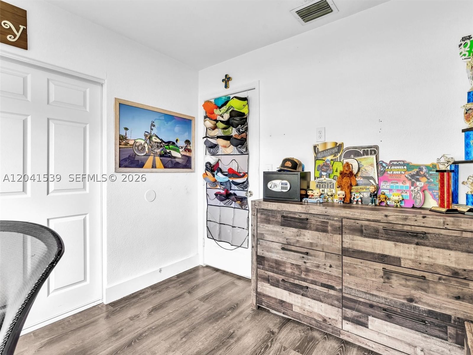 Real estate property located at 20210 106th Ct, Miami-dade, Benson Manor, Cutler Bay, FL