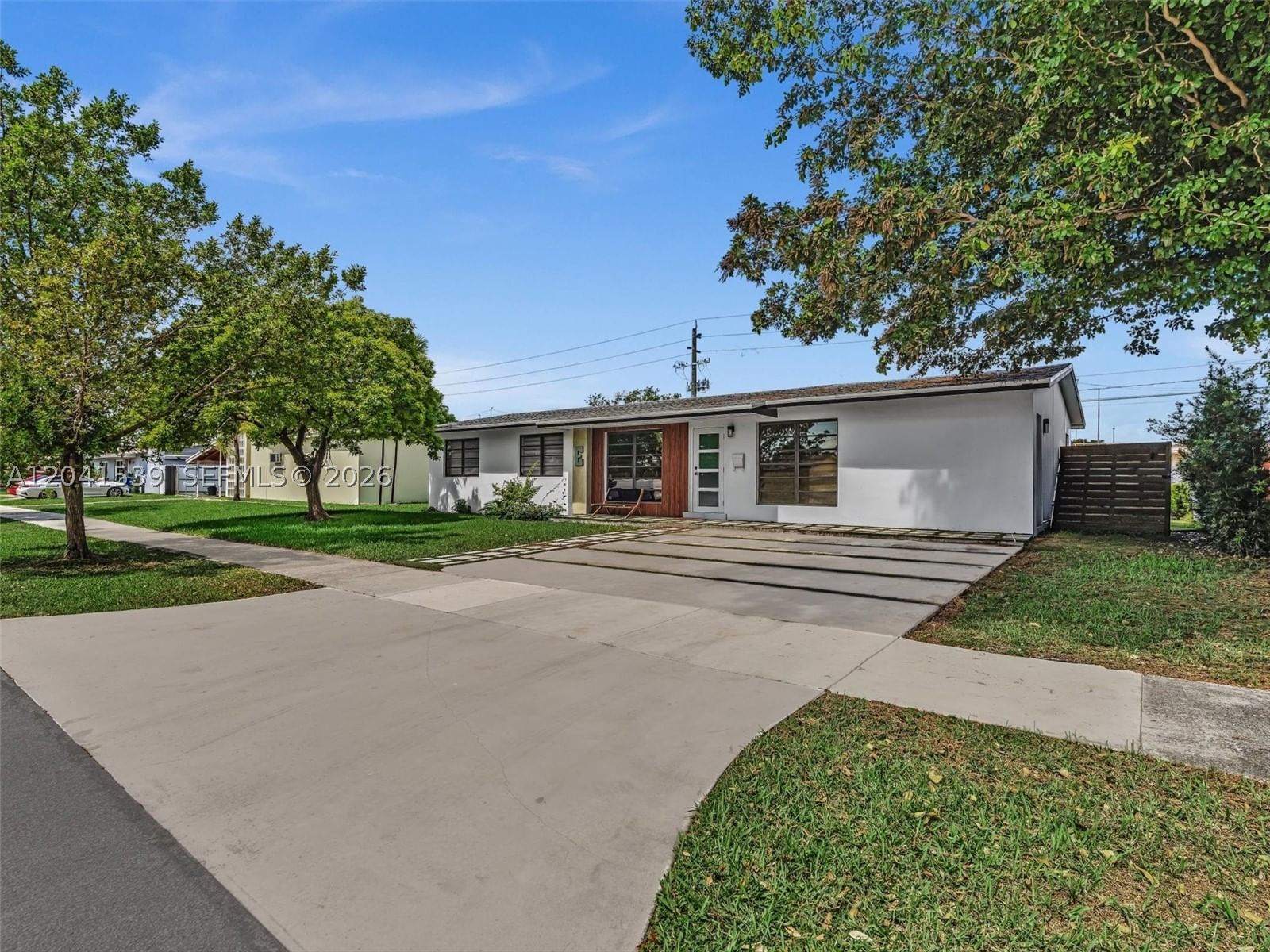 Real estate property located at 20210 106th Ct, Miami-dade, Benson Manor, Cutler Bay, FL
