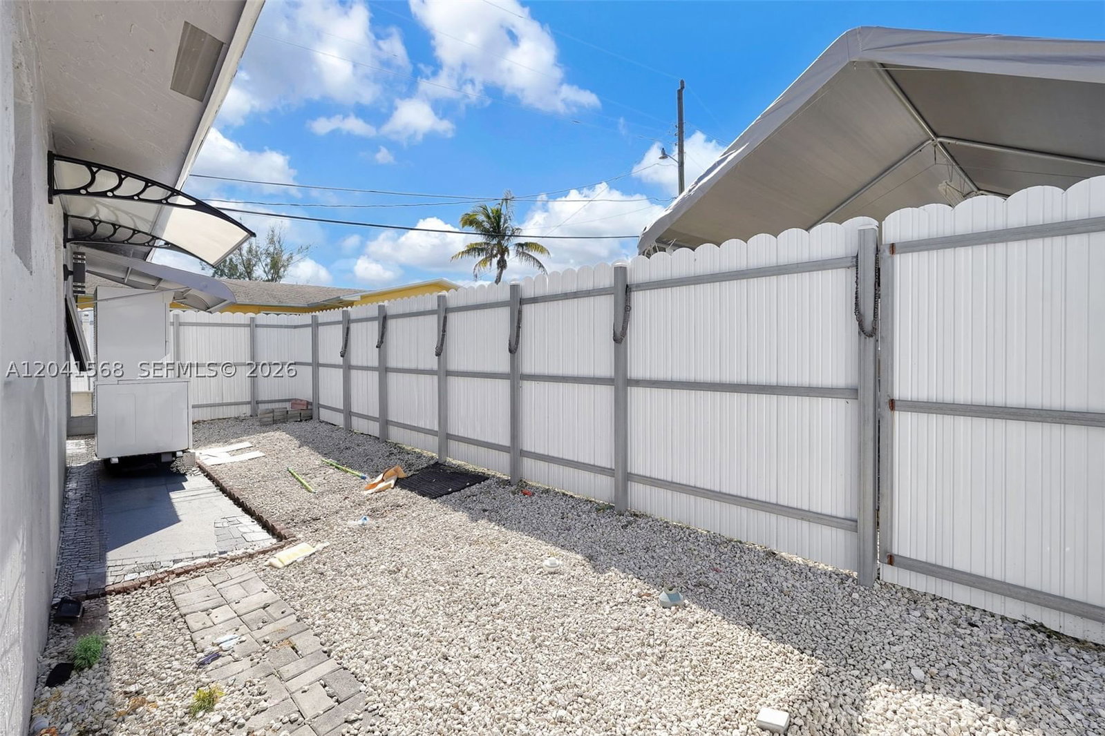Real estate property located at 3280 213th Ter, Miami-dade, Liberty Gardens, Miami Gardens, FL