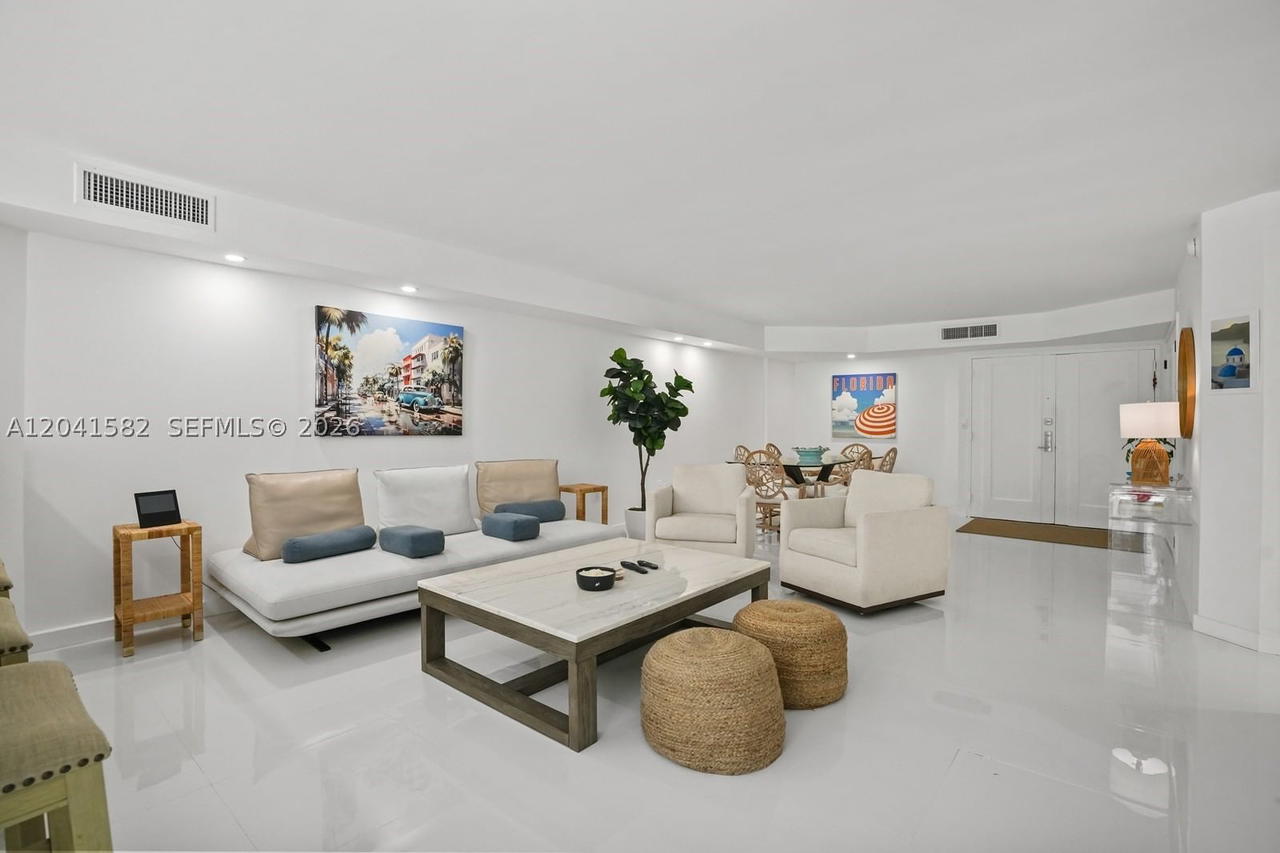 Real estate property located at 6423 Collins Ave #203, Miami-dade, Mar Del Plata Condo, Miami Beach, FL