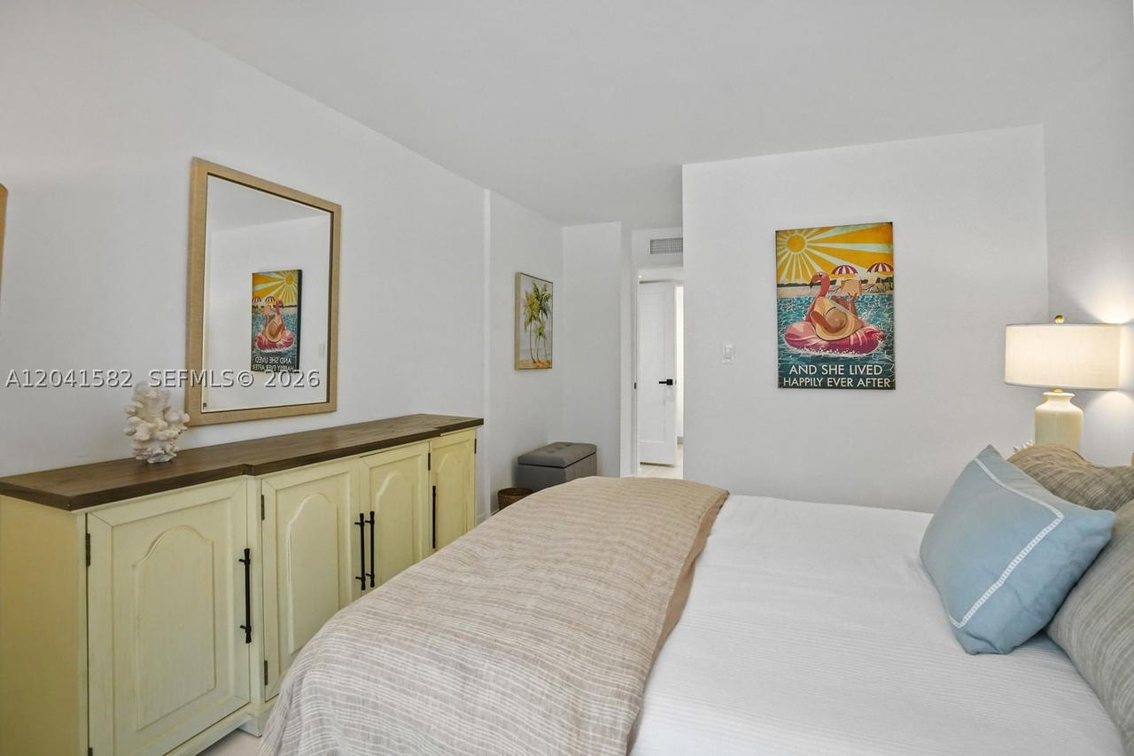 Real estate property located at 6423 Collins Ave #203, Miami-dade, Mar Del Plata Condo, Miami Beach, FL