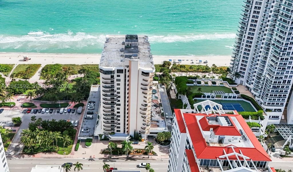 Real estate property located at 6423 Collins Ave #203, Miami-dade, Mar Del Plata Condo, Miami Beach, FL