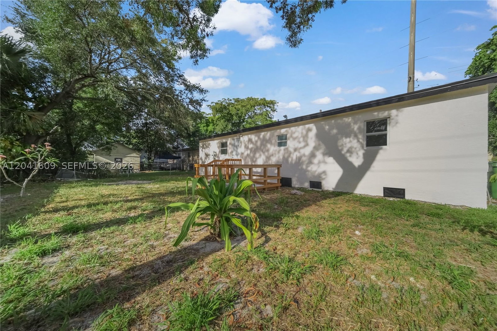 Real estate property located at 2440 31st Ave, Broward, Golden Ridge Add, Fort Lauderdale, FL