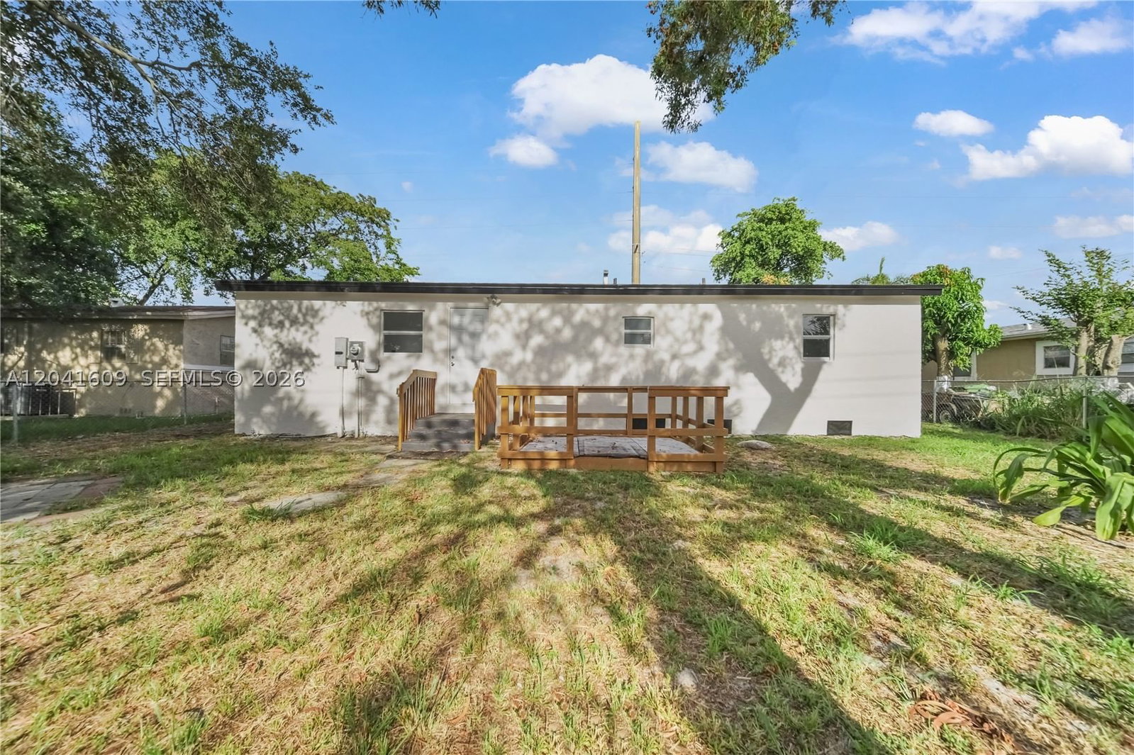 Real estate property located at 2440 31st Ave, Broward, Golden Ridge Add, Fort Lauderdale, FL