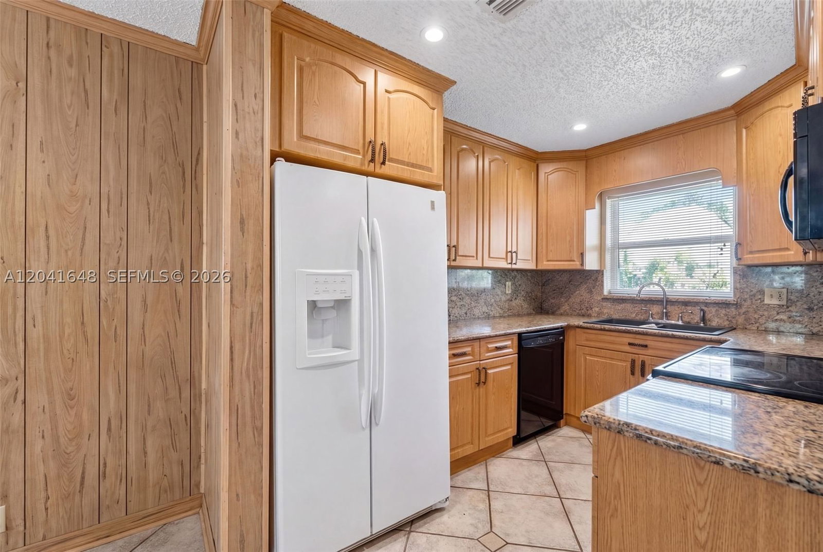 Real estate property located at 2915 206th St, Miami-dade, Lakewood Ests, Miami Gardens, FL