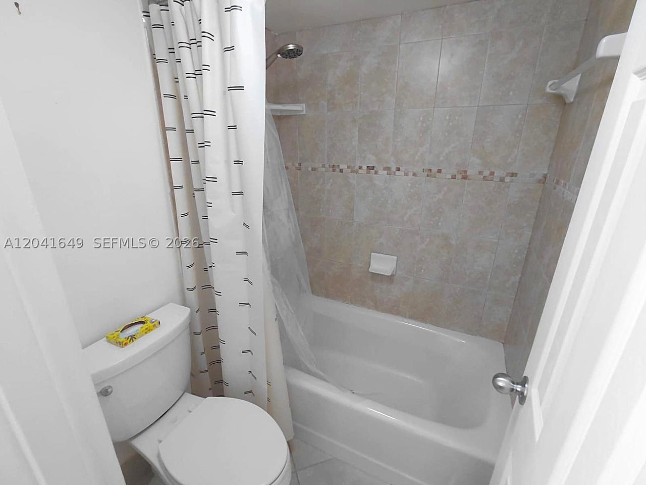 Real estate property located at 5701 Collins Ave #619, Miami-dade, Arlen Beach Condo, Miami Beach, FL