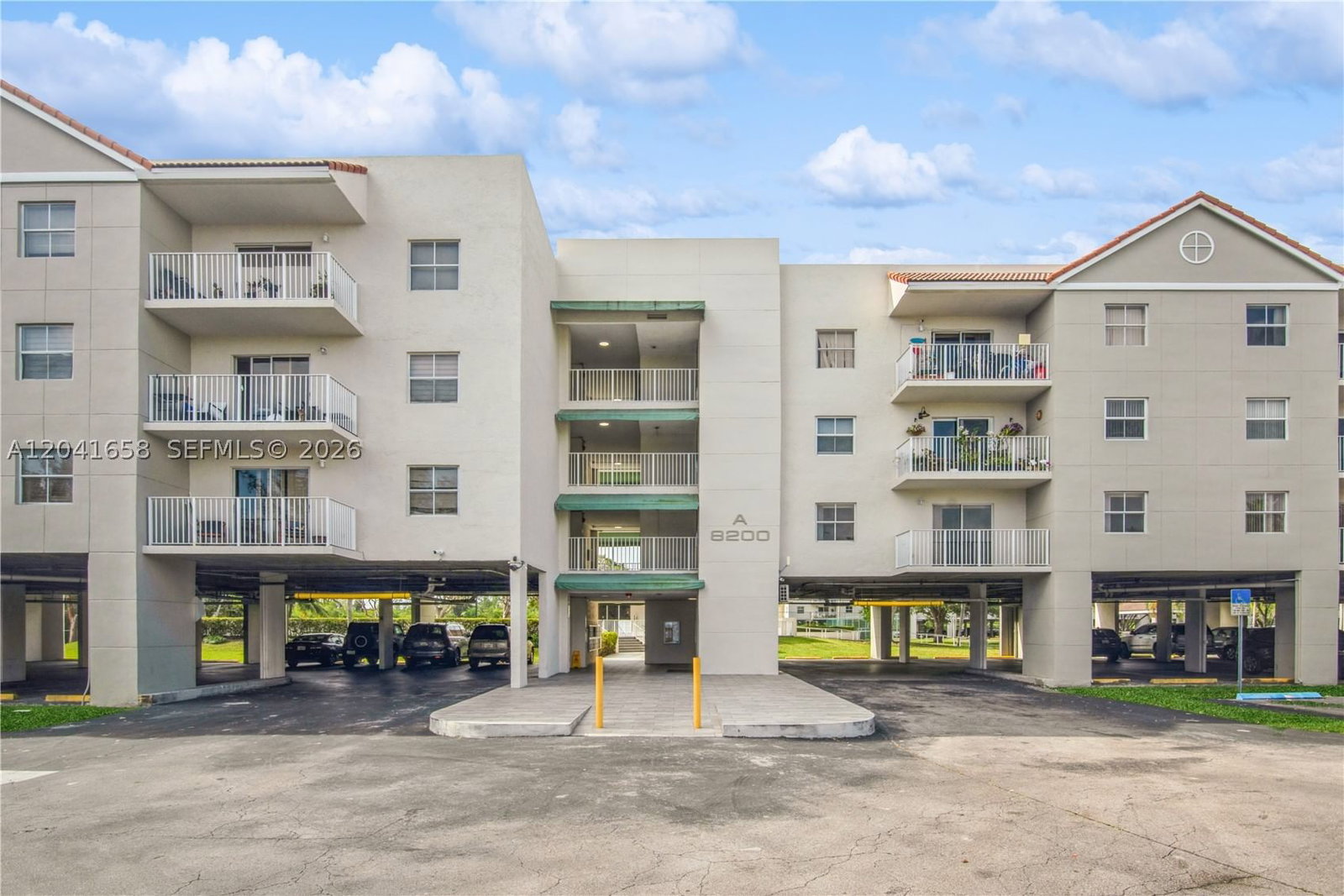 Real estate property located at 8200 210th St #111, Miami-dade, Saga Bay Gardens Condo, Cutler Bay, FL