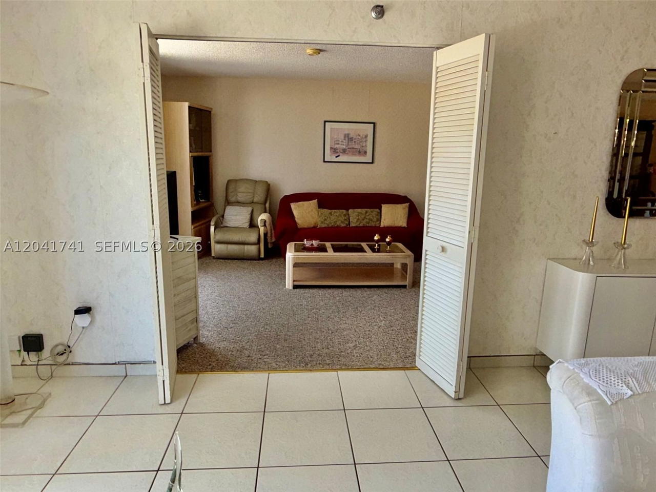 Real estate property located at 210 174th St #405, Miami-dade, Winston Towers 600 Condo, Sunny Isles Beach, FL
