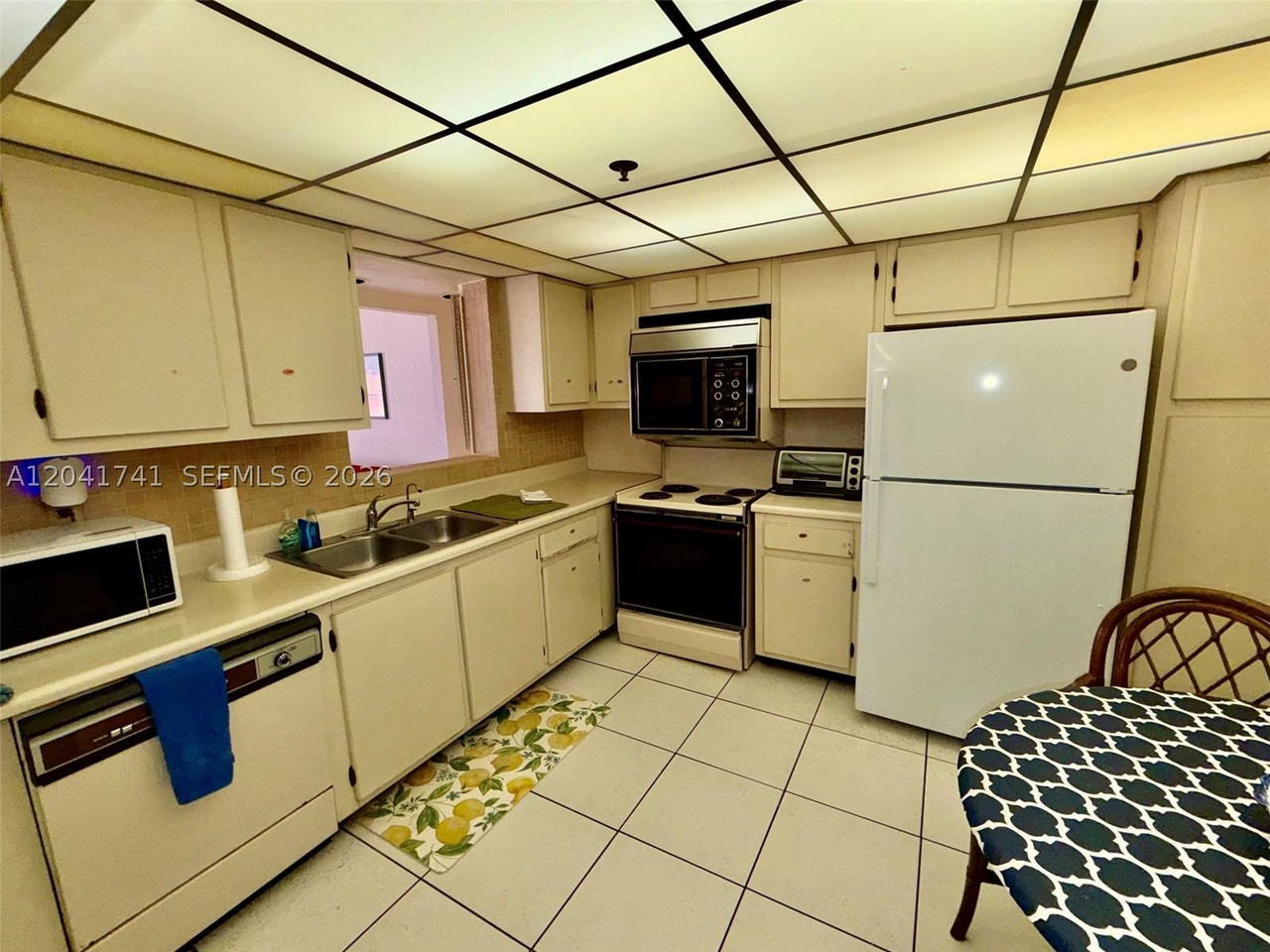 Real estate property located at 210 174th St #405, Miami-dade, Winston Towers 600 Condo, Sunny Isles Beach, FL