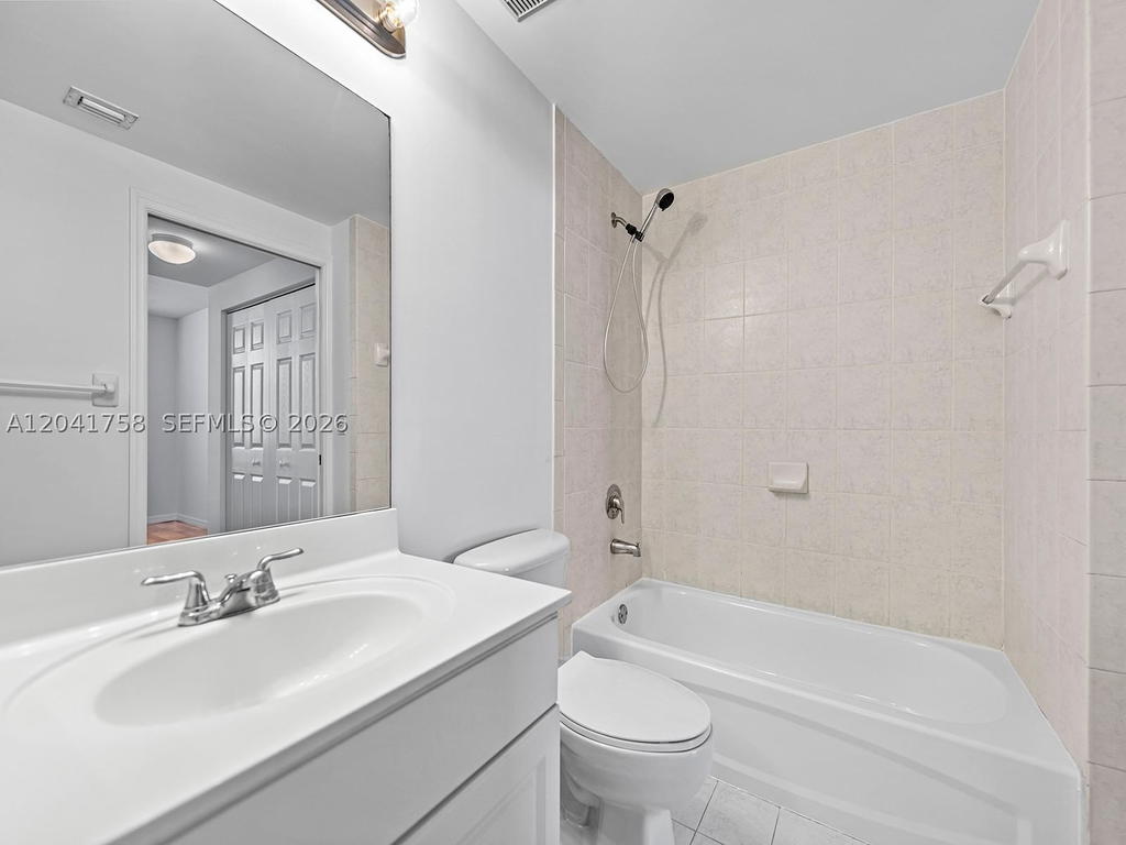 Real estate property located at 215 42nd Ave #810, Miami-dade, Lejeune Plaza Condo, Miami, FL