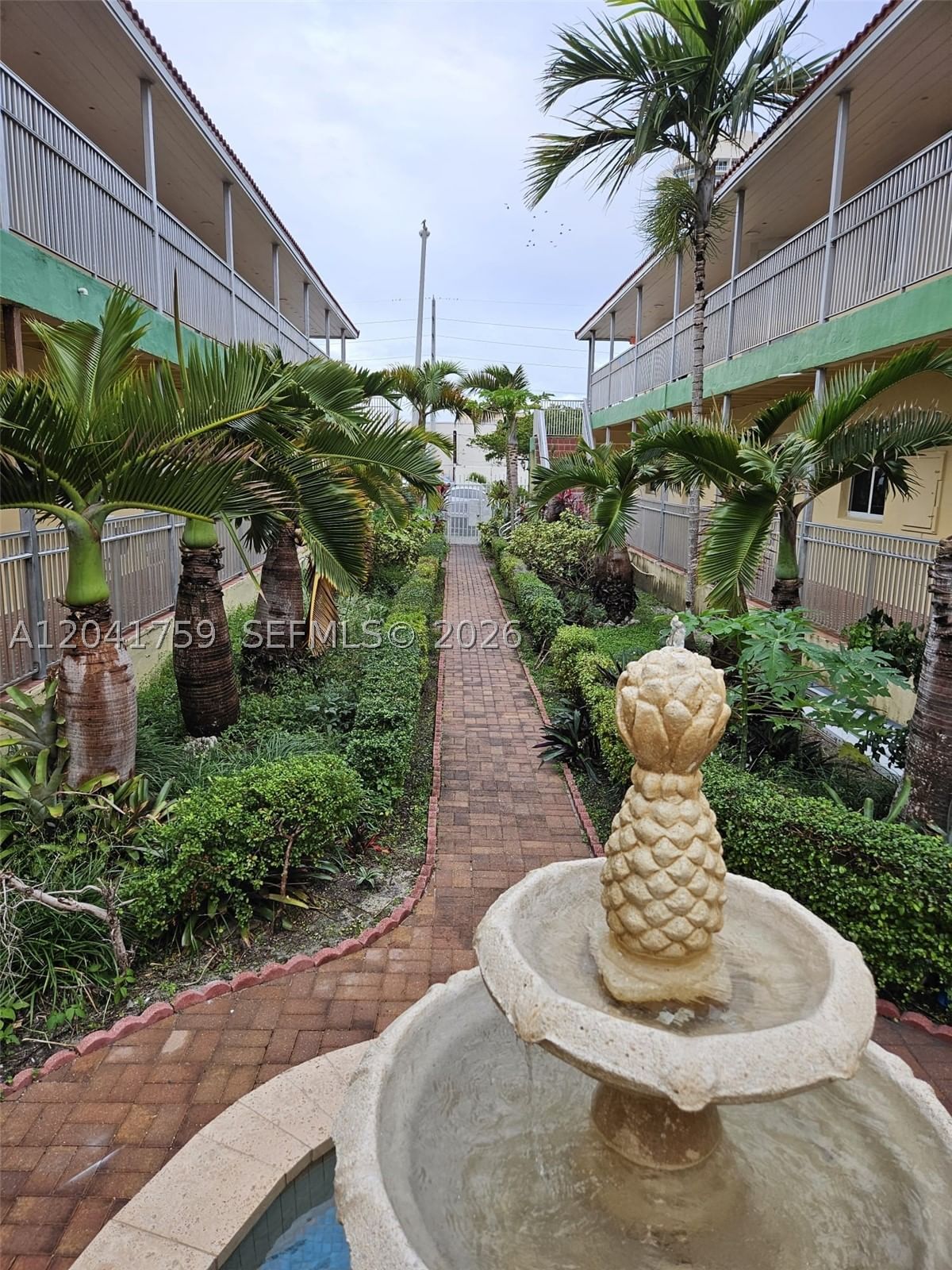 Real estate property located at 7400 Harding Ave #22, Miami-dade, Sea Wash Condo, Miami Beach, FL